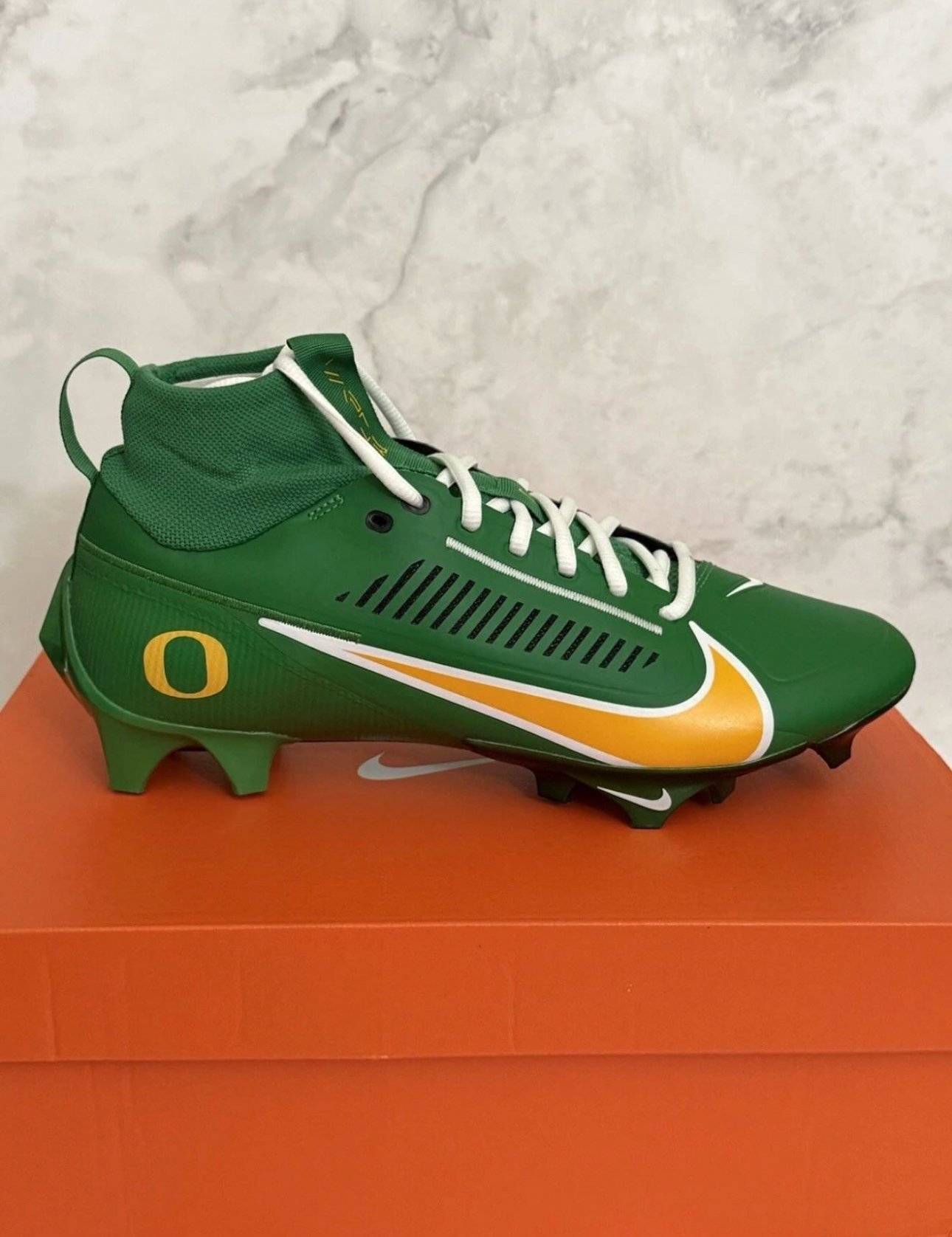 AA Oregon cleats