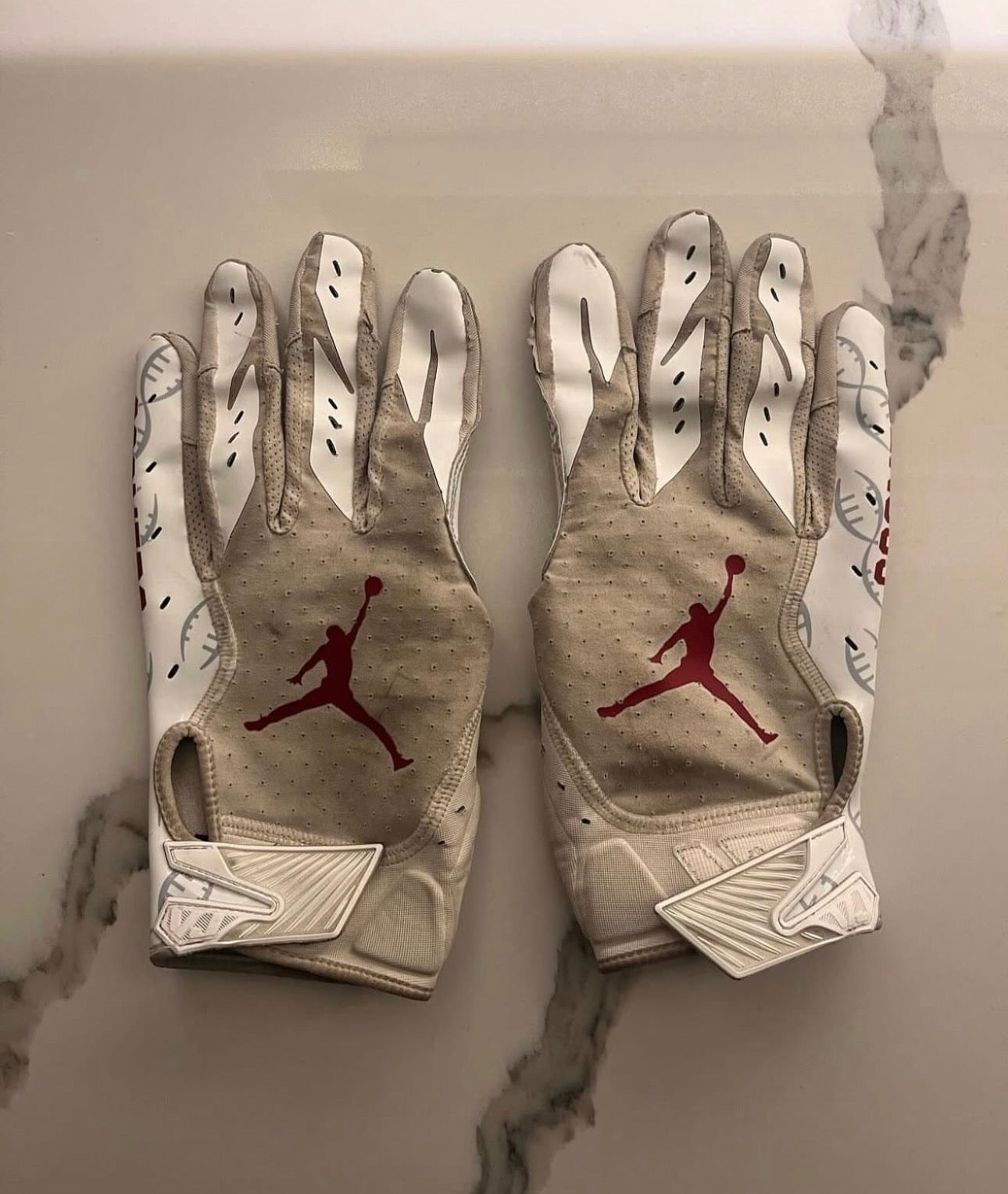 Boston college gloves