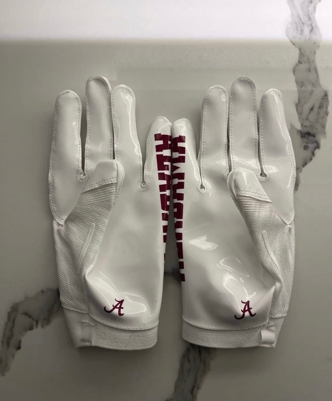Bama gloves