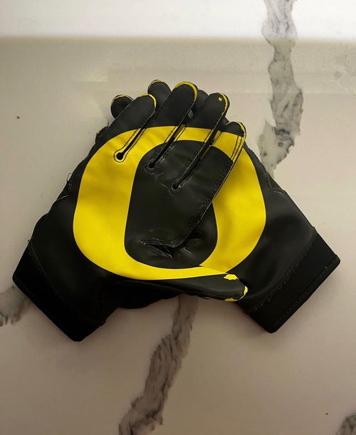 AA Oregon gloves