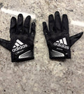 A Texas Aggies gloves